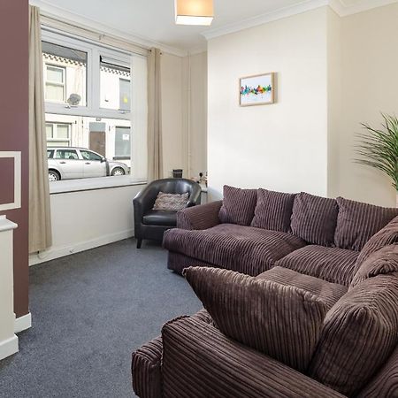 Cosy Anfield Guesthouse - Free Parking Liverpool Exteriér fotografie